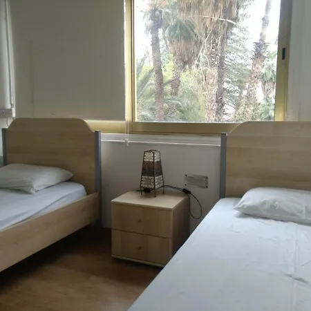 Lamanco Apartments, City Center Apartamento Lárnaca